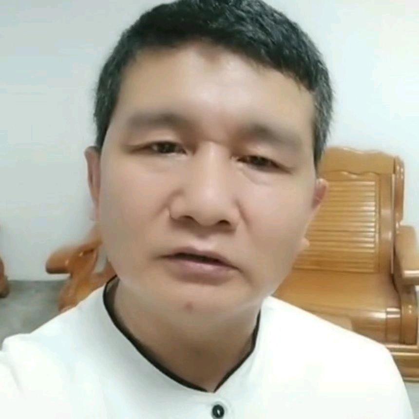 胡昌华(段子主播)