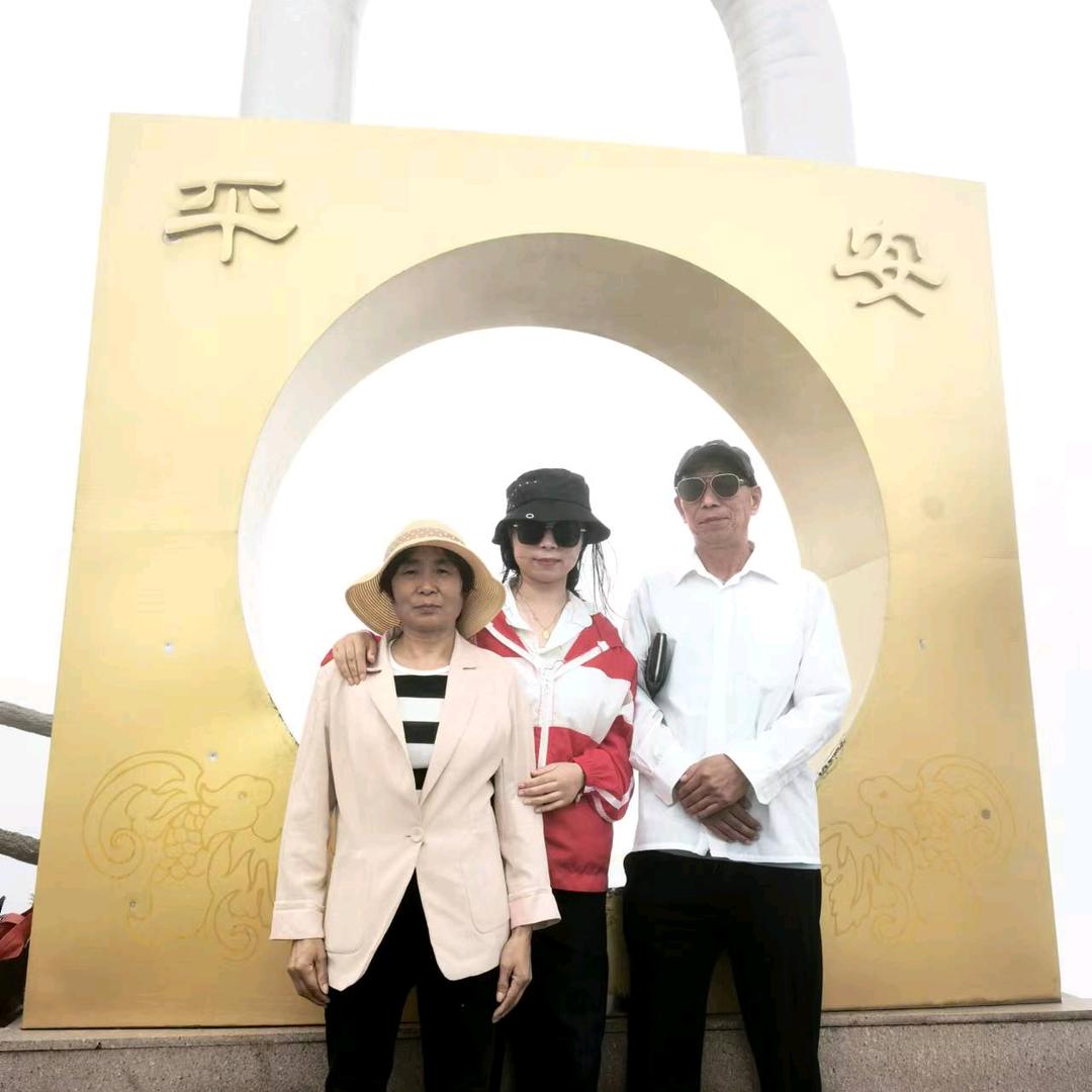 老李还是很帅滴