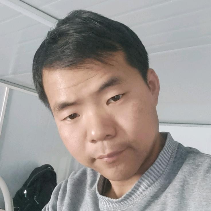 抹灰小伙