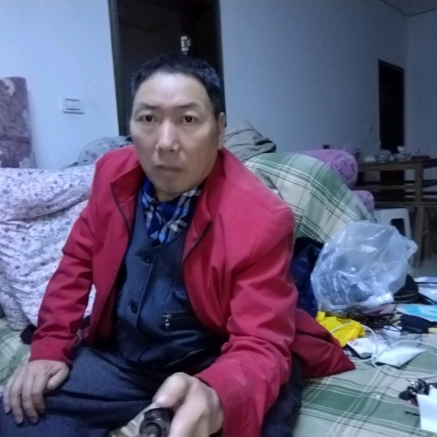 爱你是我。