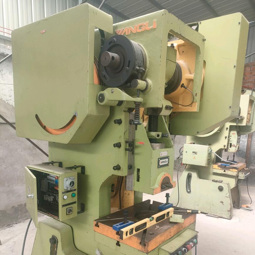 芜湖老田机床购销