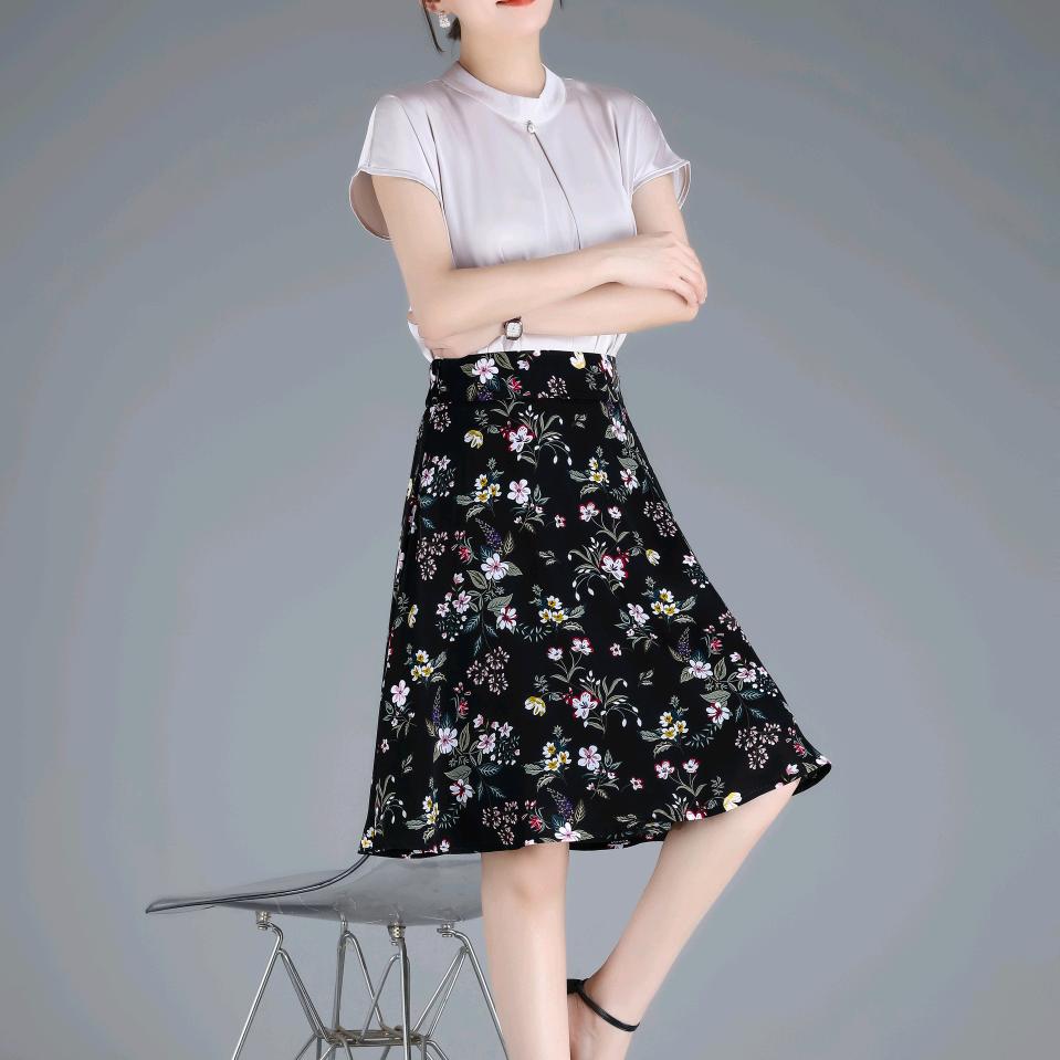 伊麦菲娜服饰旗舰店