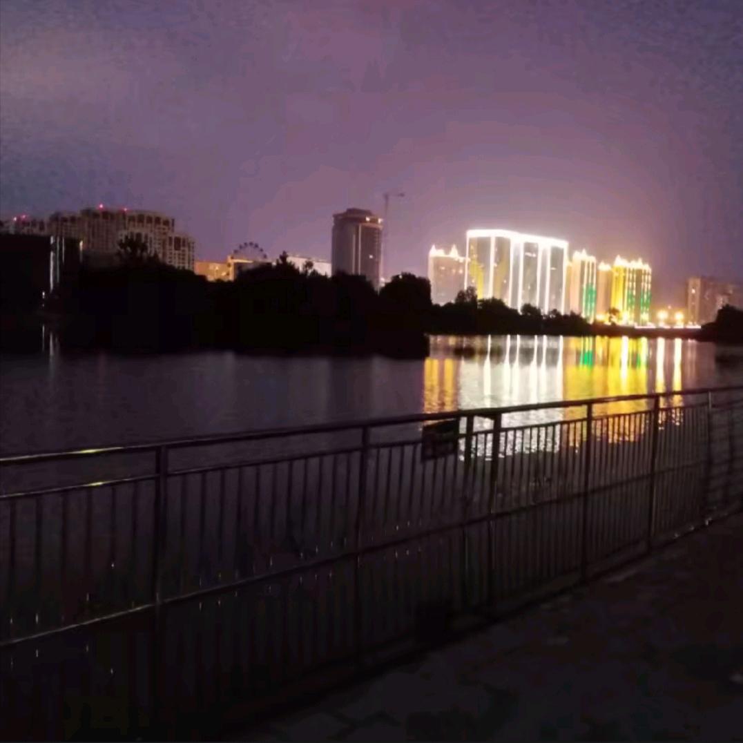 我是不是~
