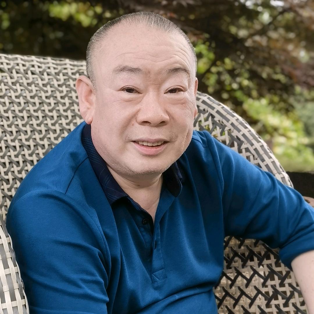 看段铁画画