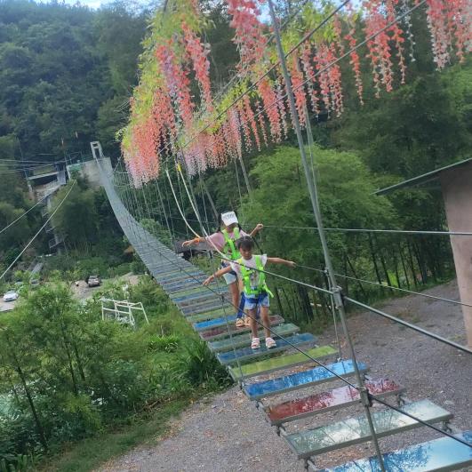 三个宝