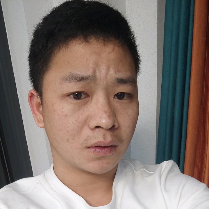 小邓摆货运