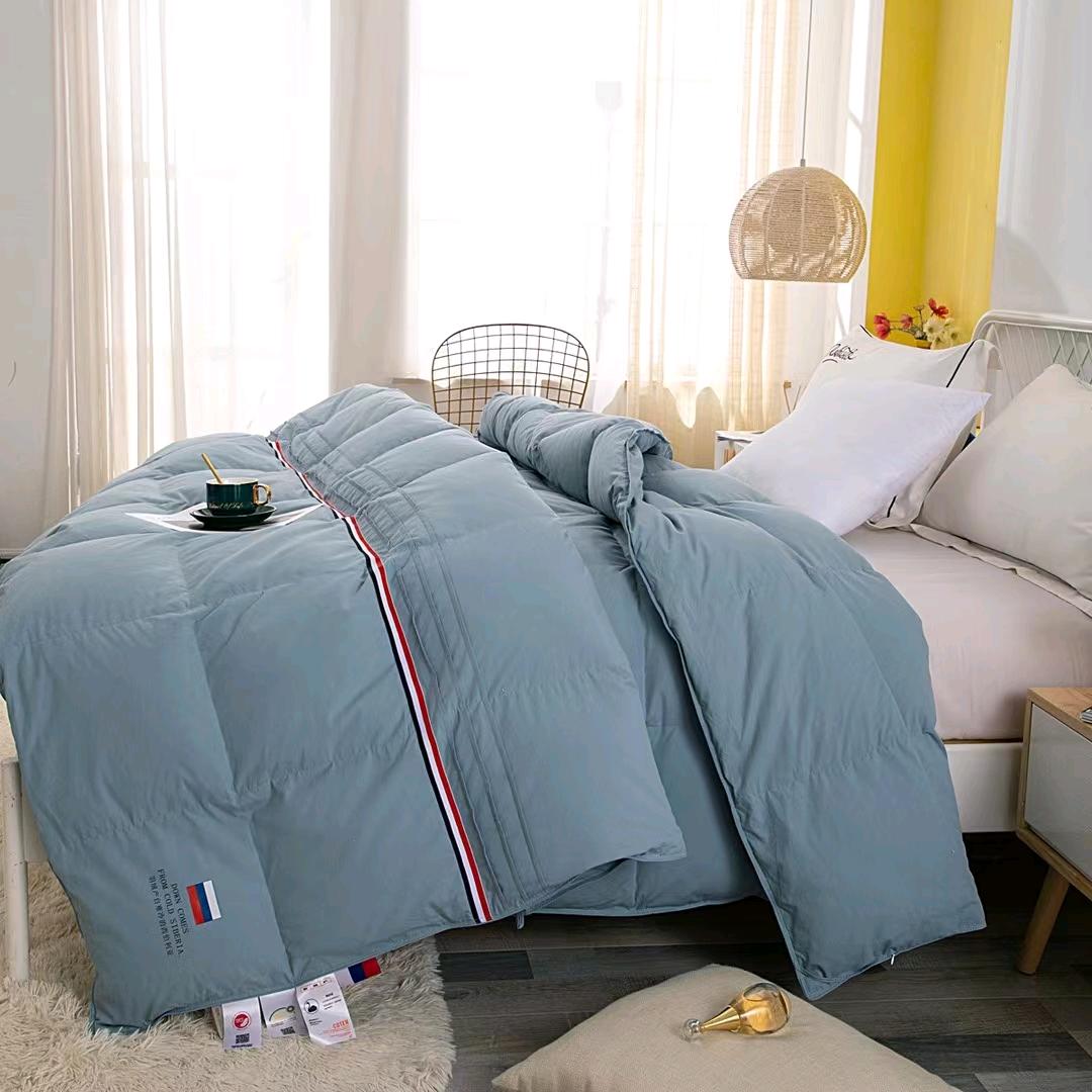 长垣秋玲羽绒被