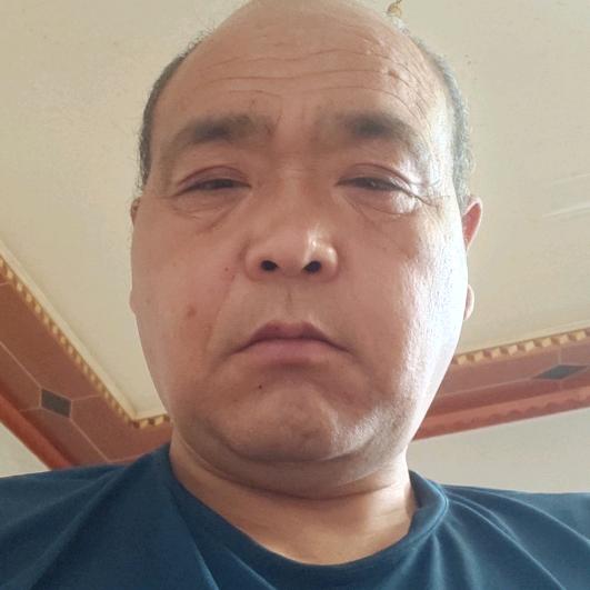 牧羊者万荣贾村常年收各种羊