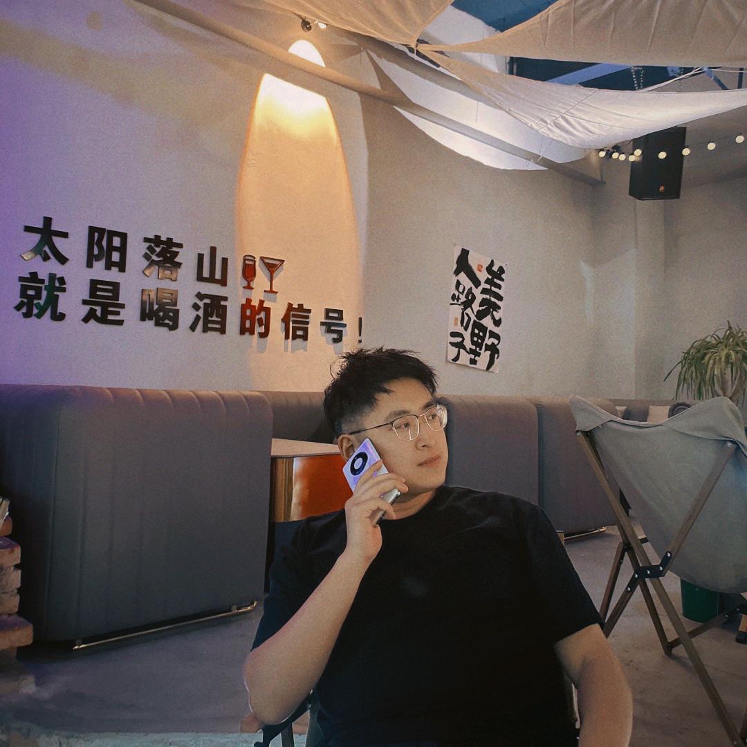 安静的安静。