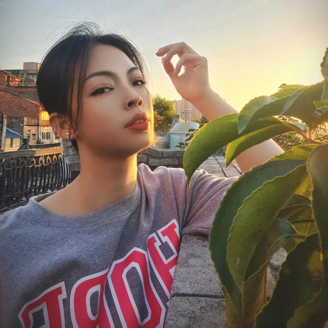 幸运儿  ♥思思