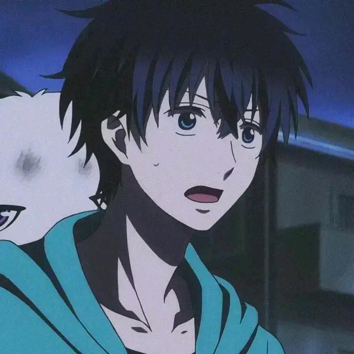 与帅气作斗争的男人