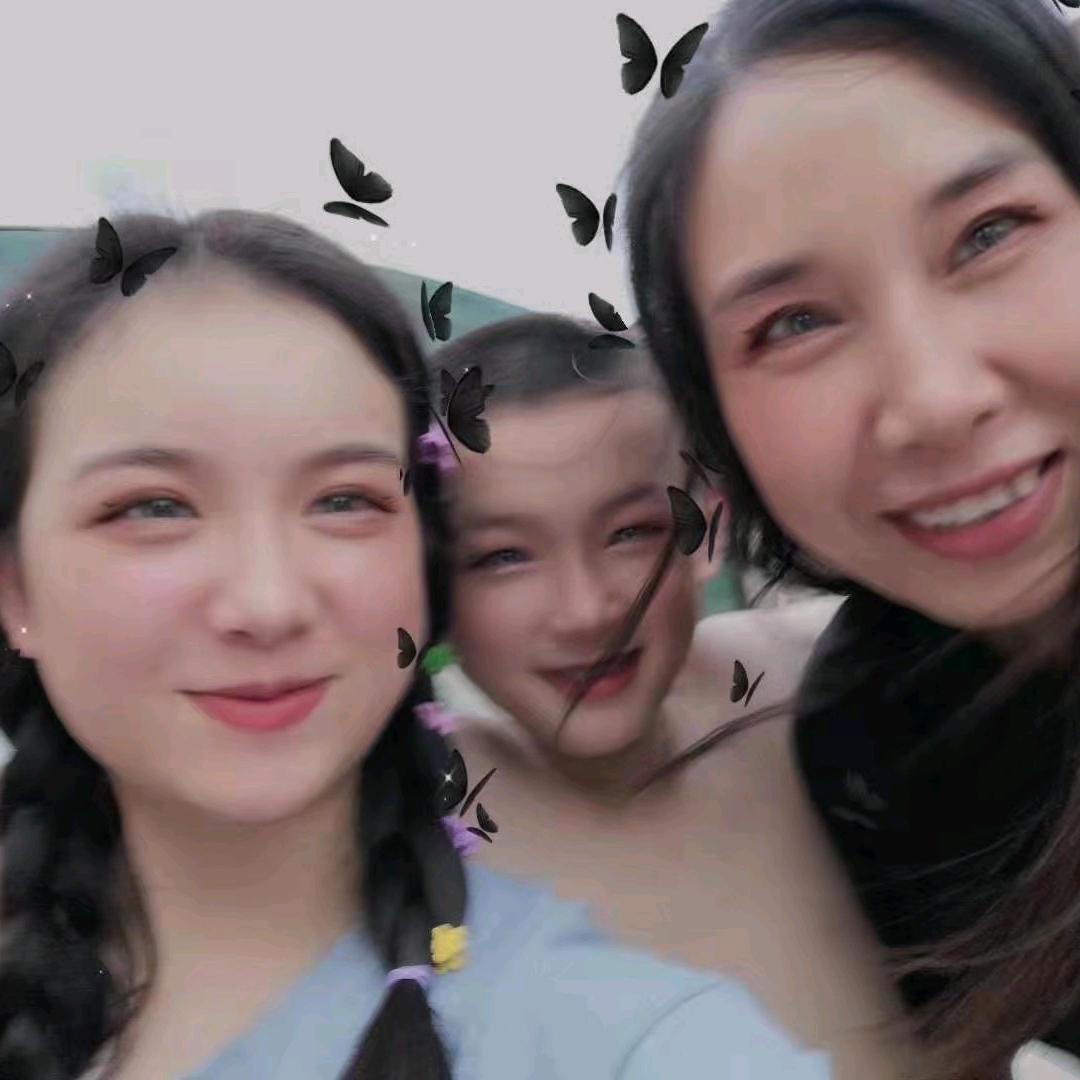 梅梅