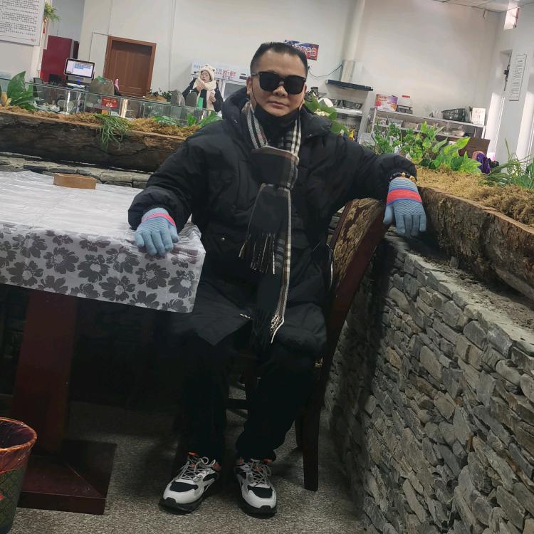 秋裤大叔