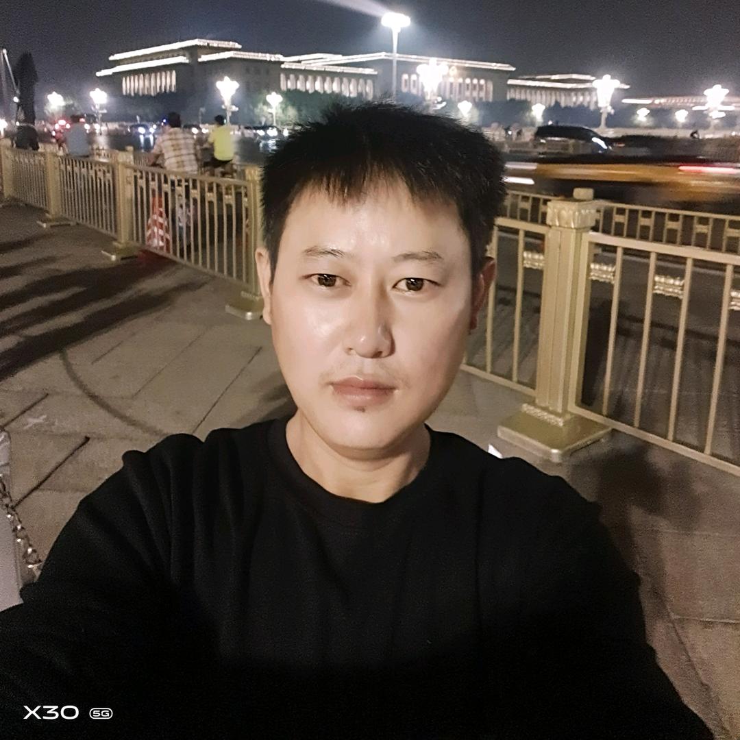 现在人是无情无义的。