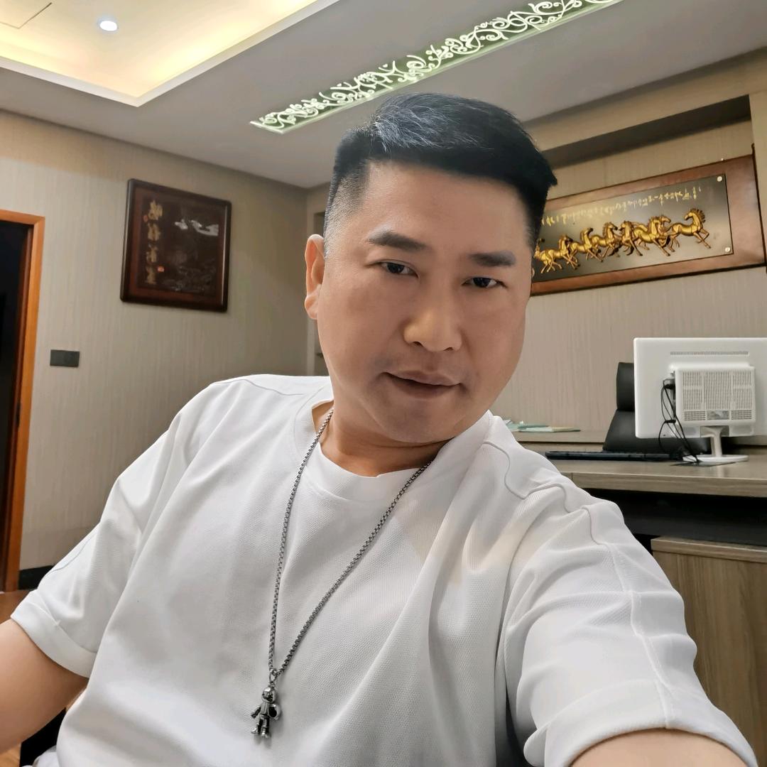 新哥