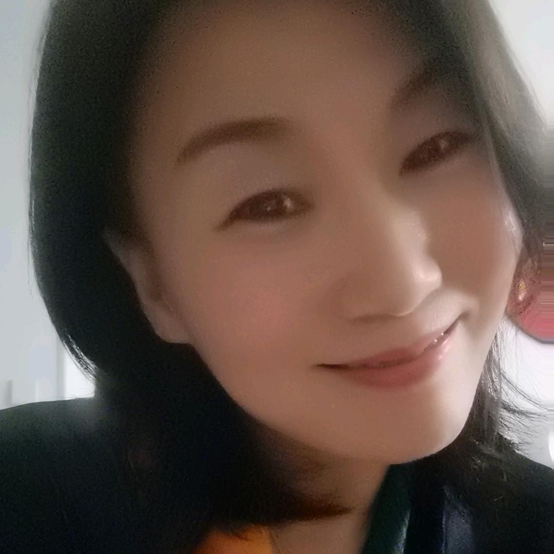 小眼睛的微笑