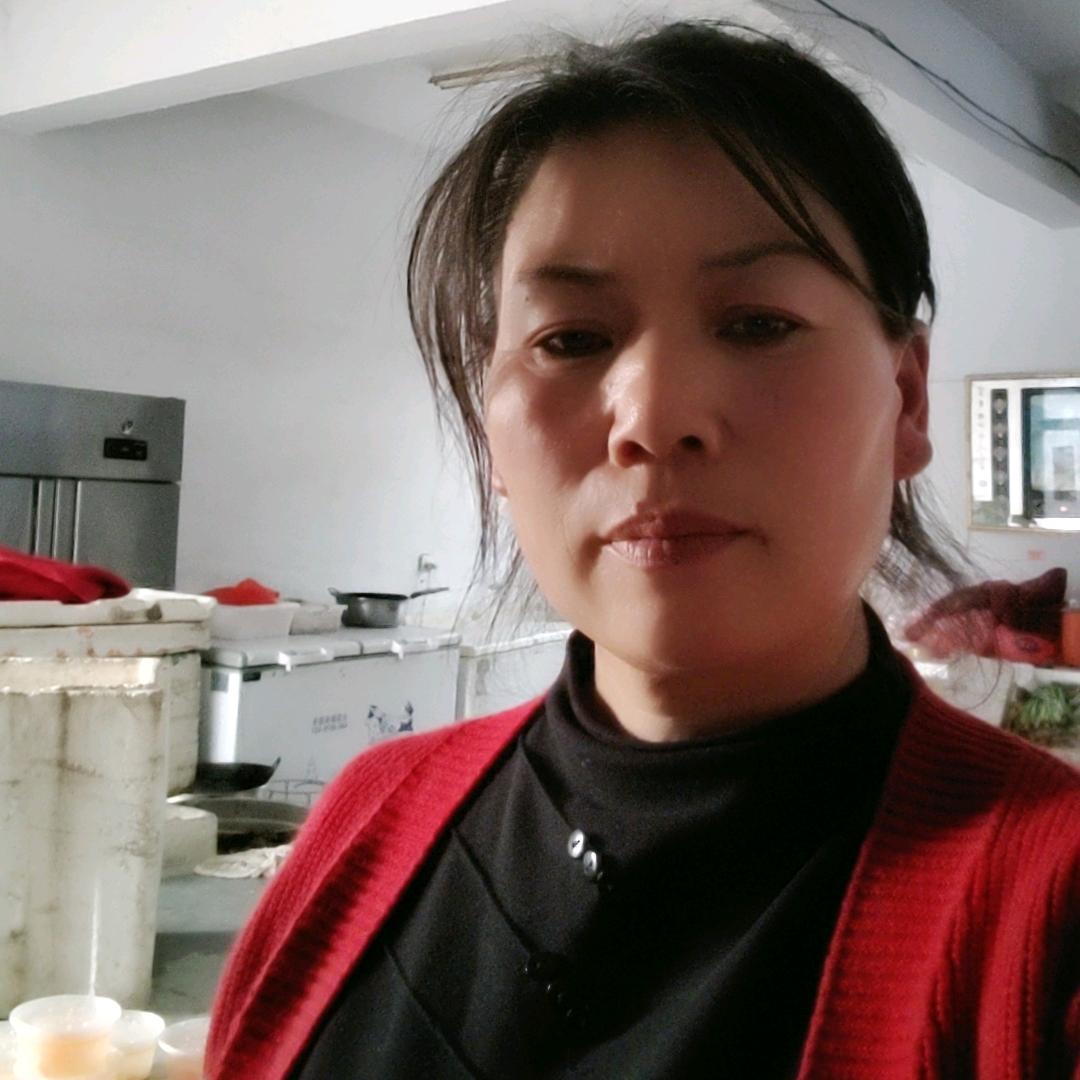 界圩大酒店，烟酒，礼品，家宴一条龙服务