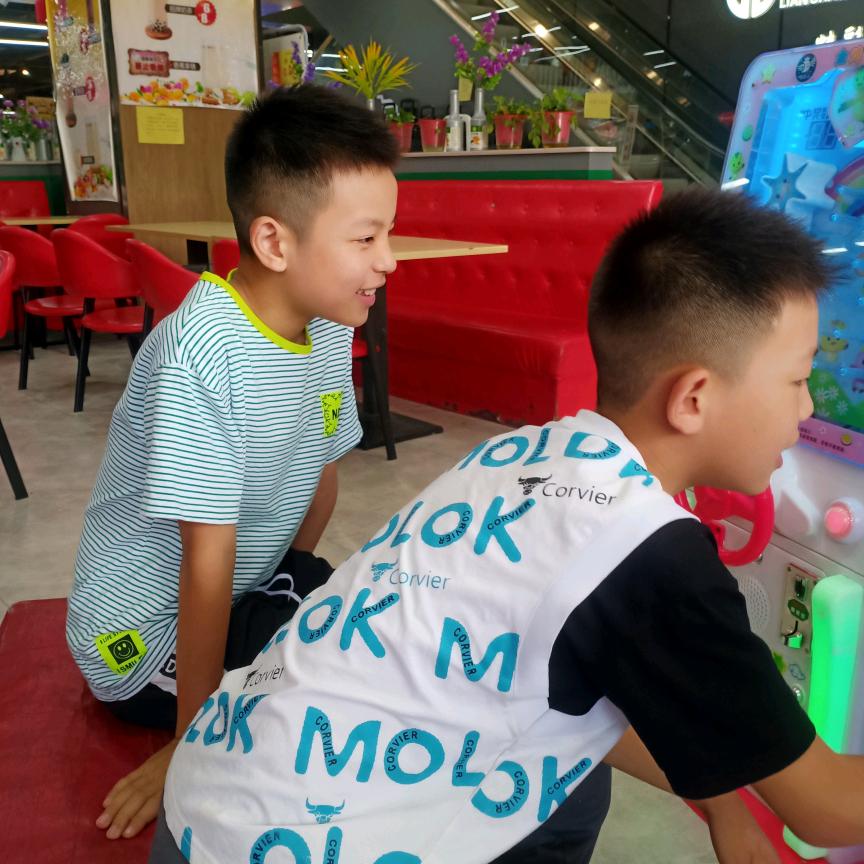 小✧*。٩(ˊωˋ*)و✧*。🐠