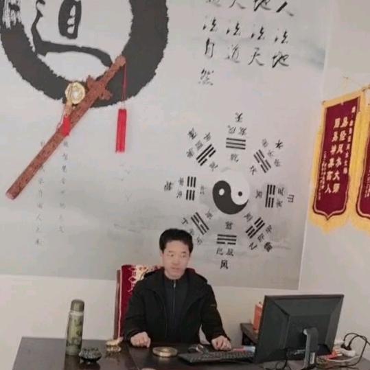 无名◎