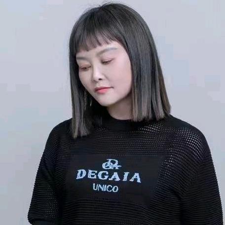 除了坚强，再坚强！