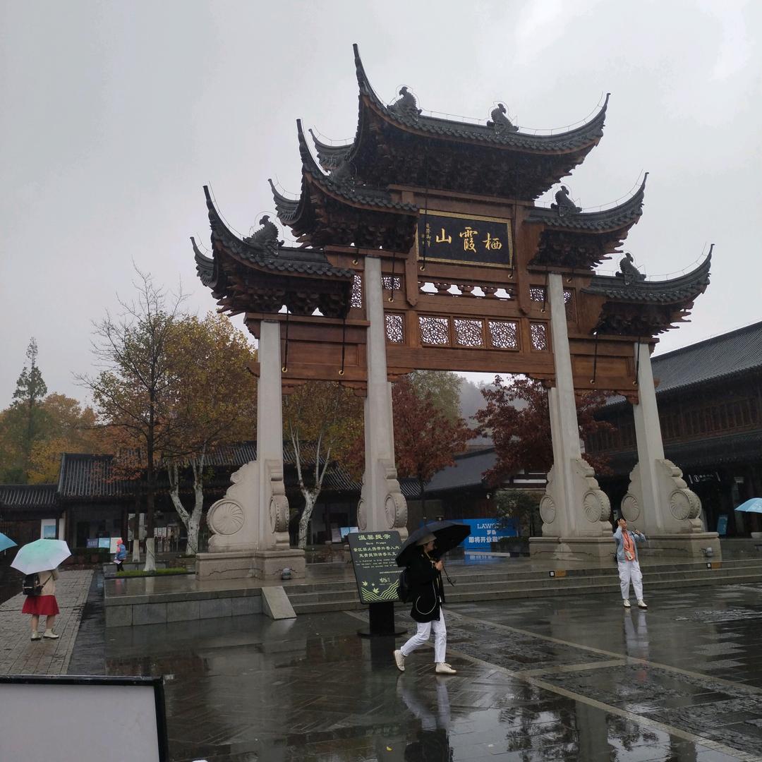 开心帅哥