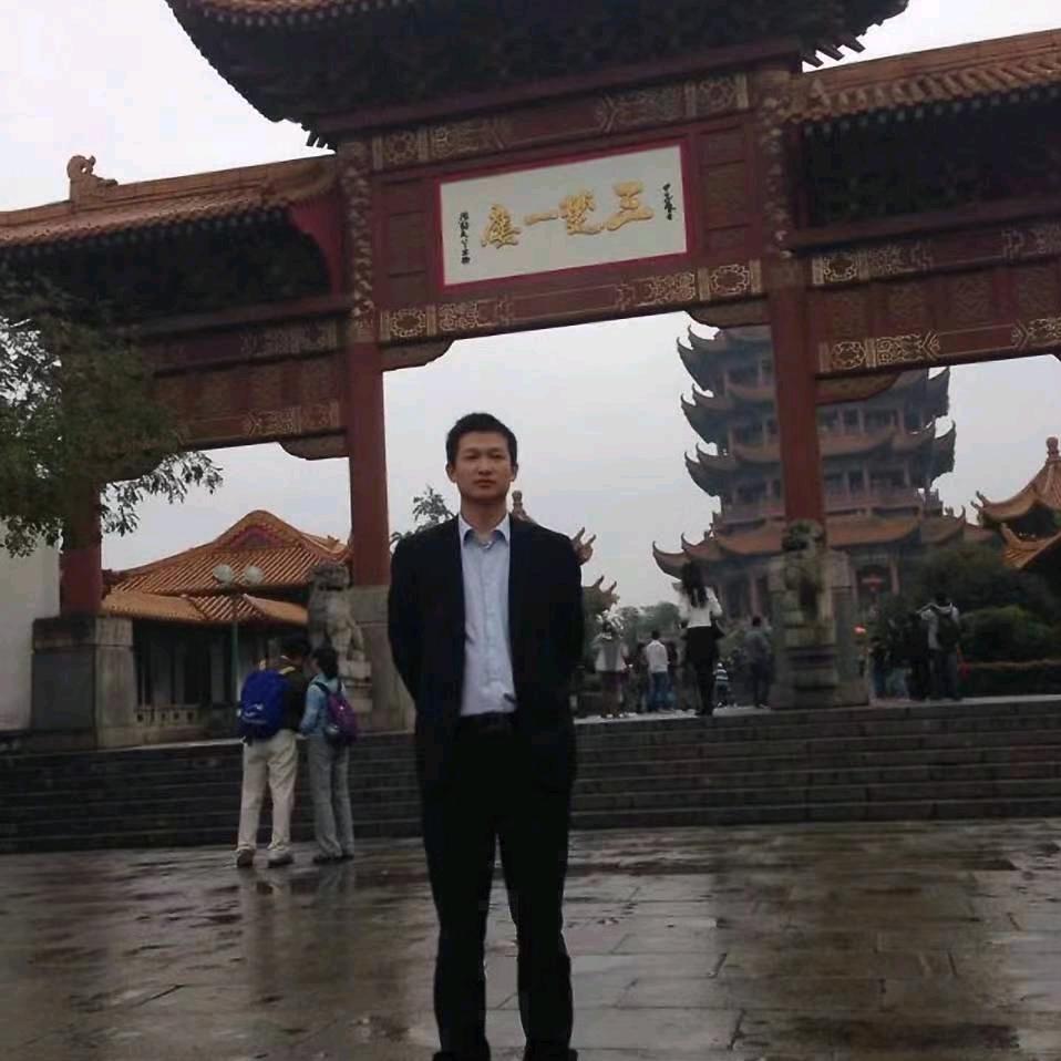 惠辉