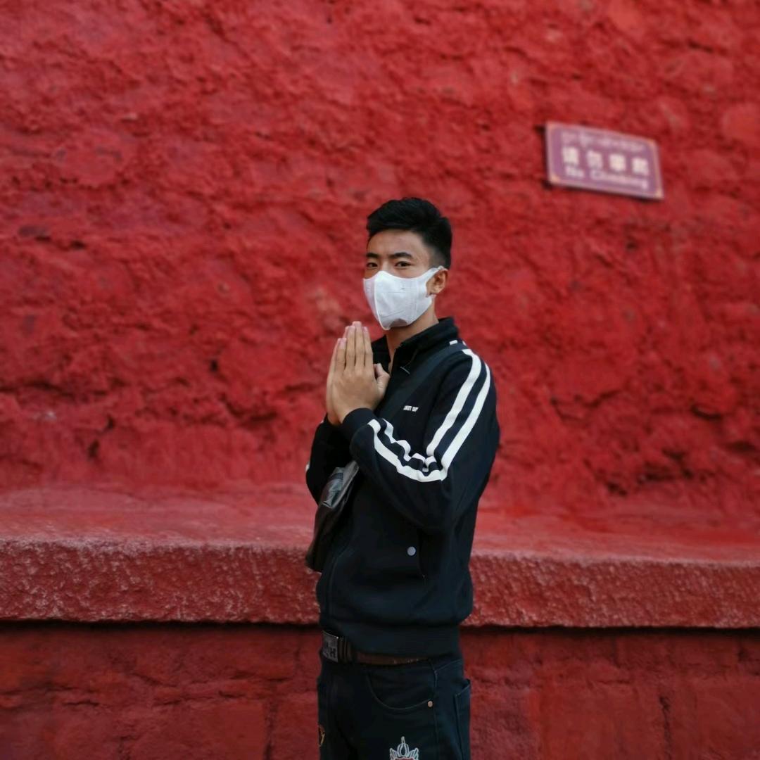 霍🔥索朗