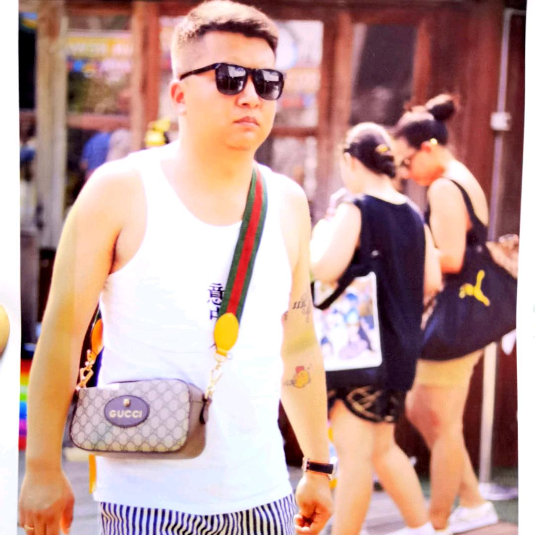 Z · 先生 💛 💙