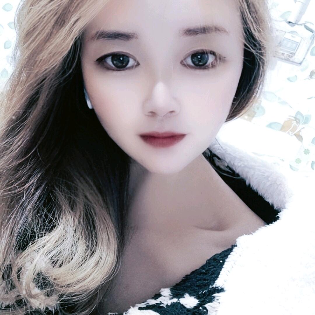 这妞太 嚣  张