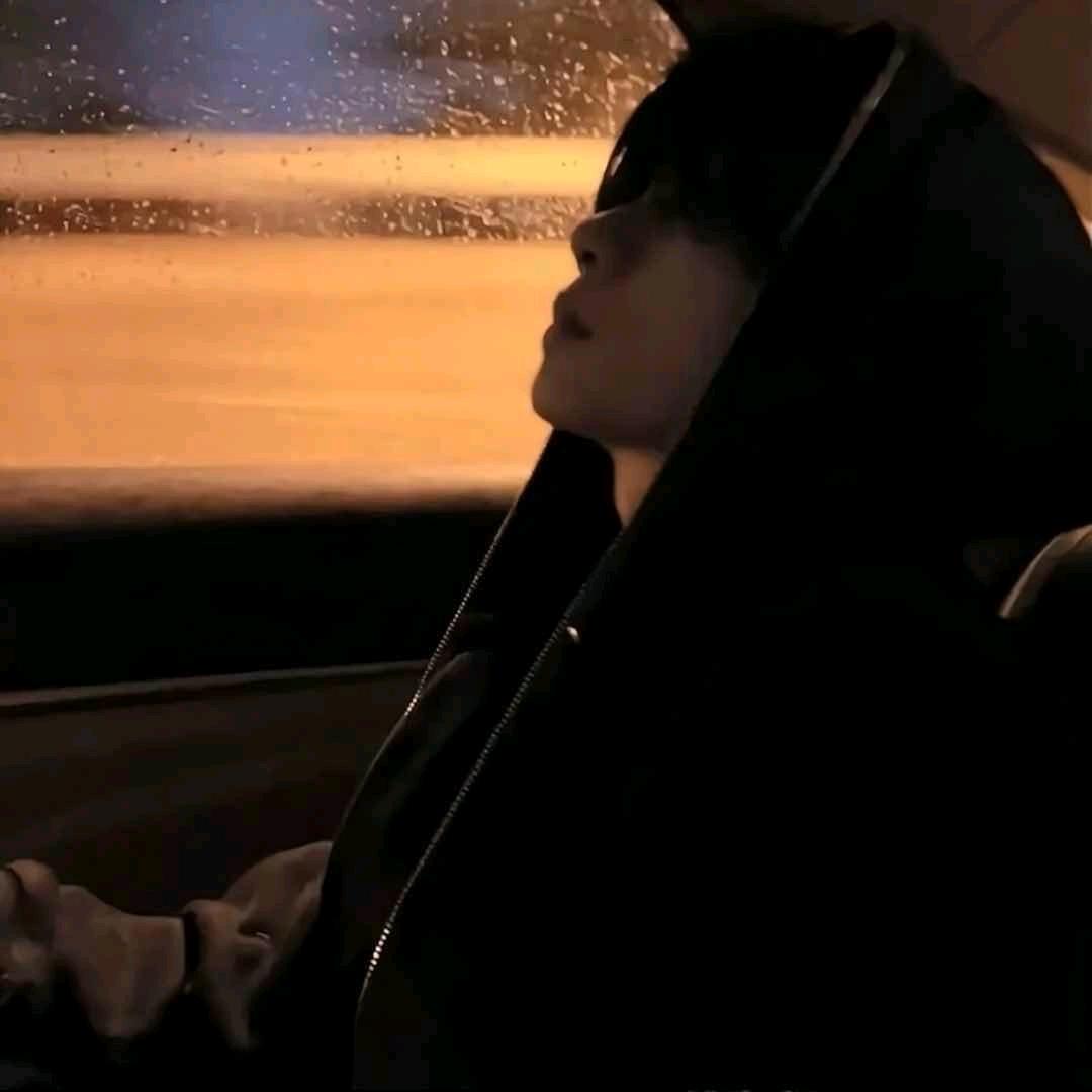 ོ࿐: @᭄ℳ๓ 一介俗人