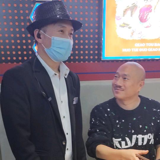 罗平 潘老表【涨粉直播间】