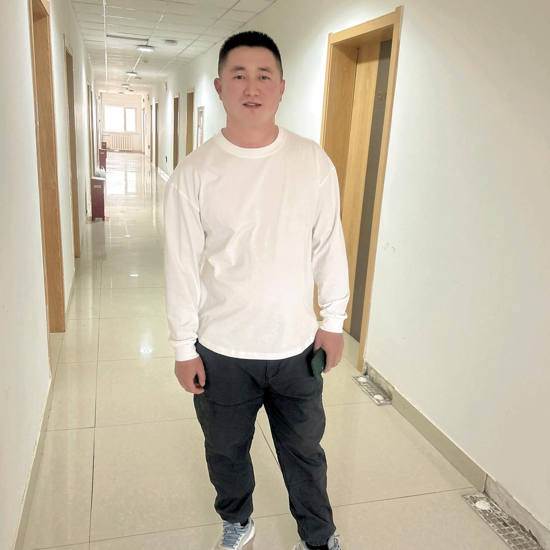 嘿！小伙