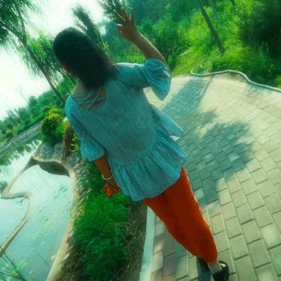 冷漠世界（拒聊）