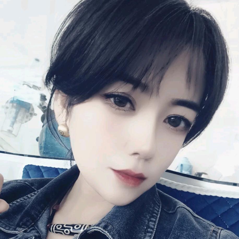 堃、宇麻麻