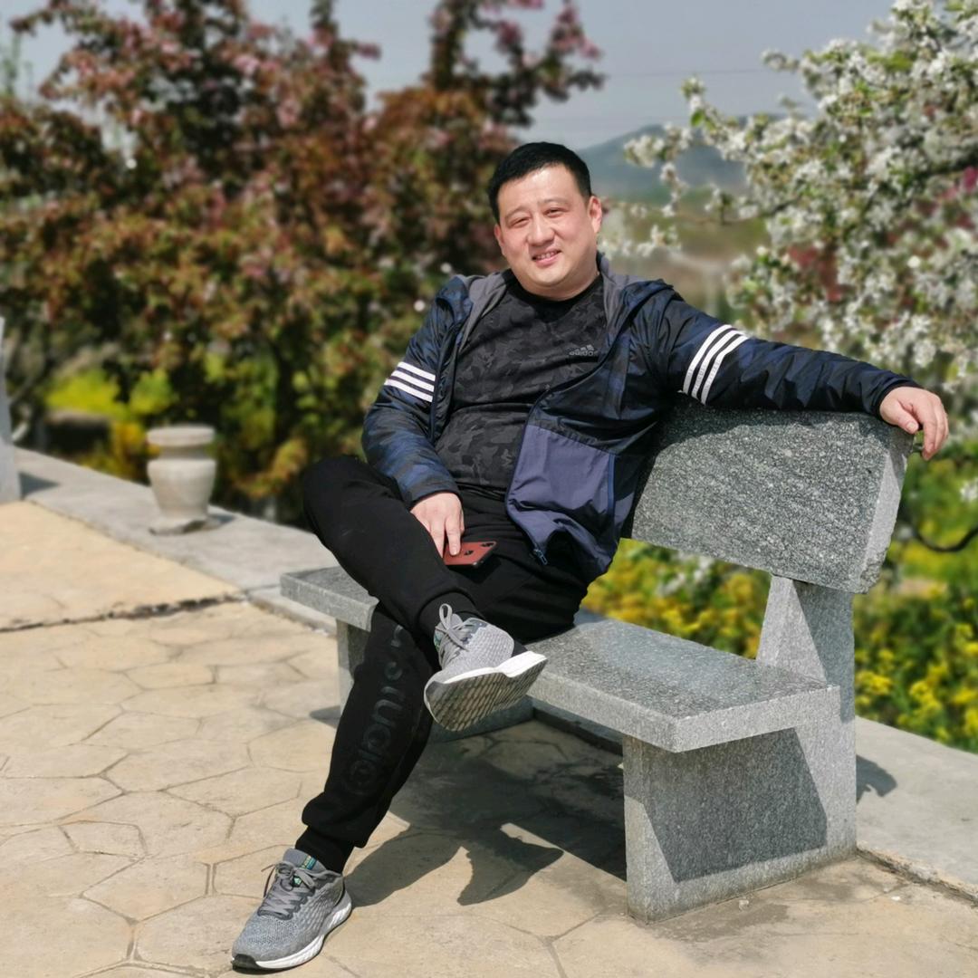 爱车空间汽车贴膜店