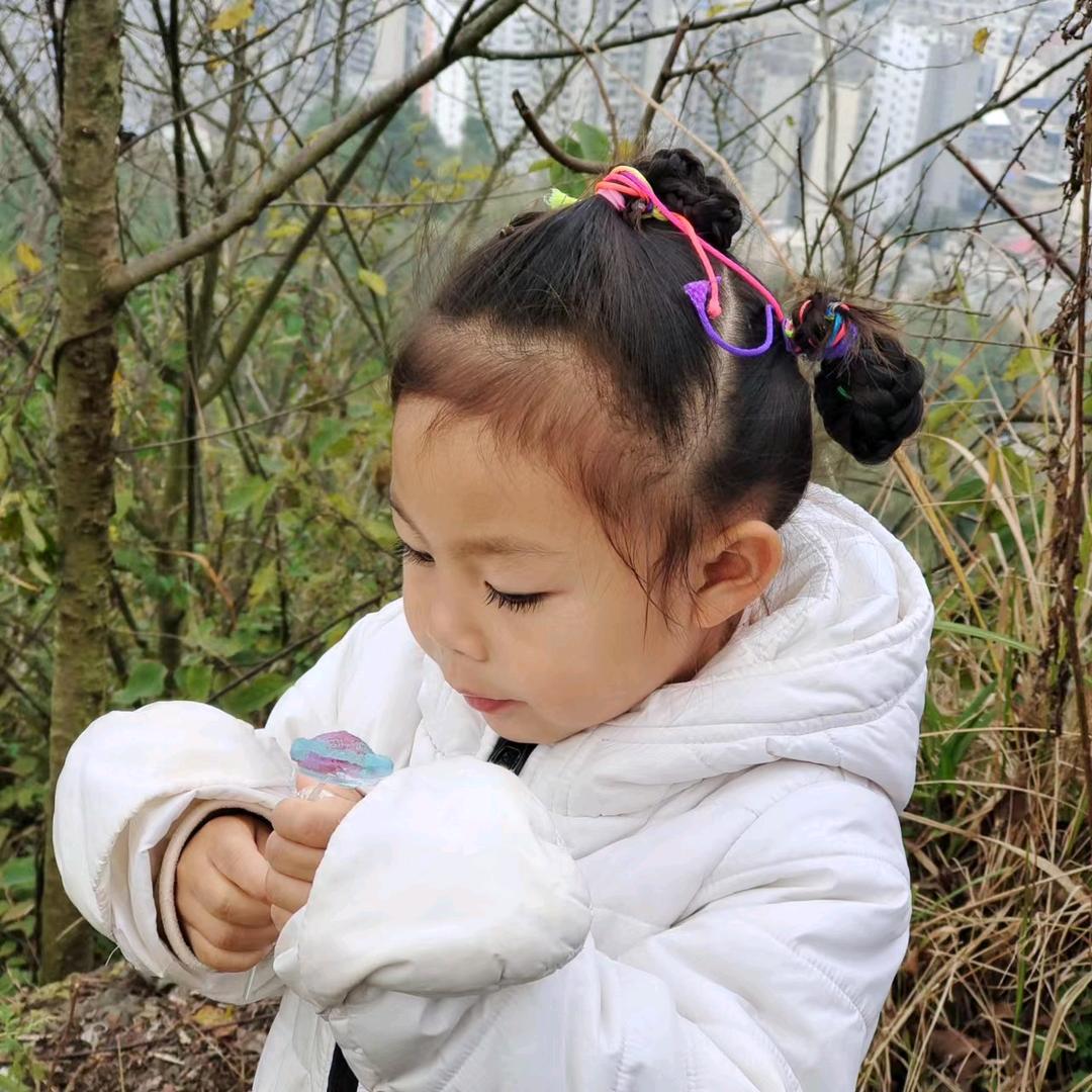 梁七七(萌娃成长记录)