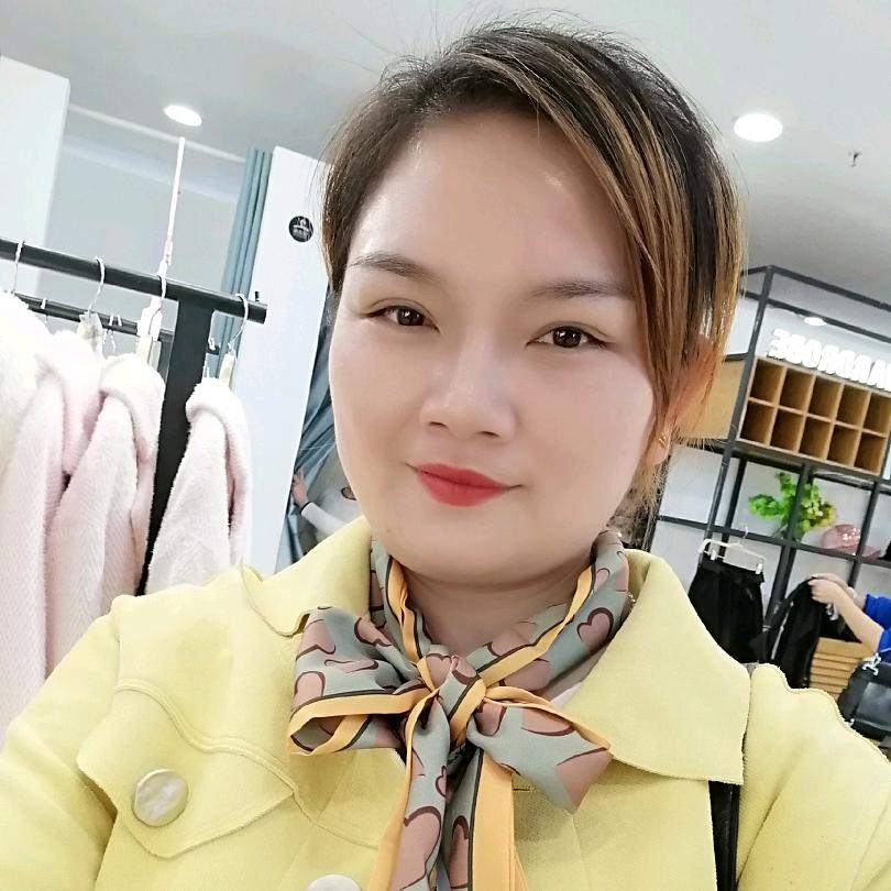 她雅美容（御龙花园店）