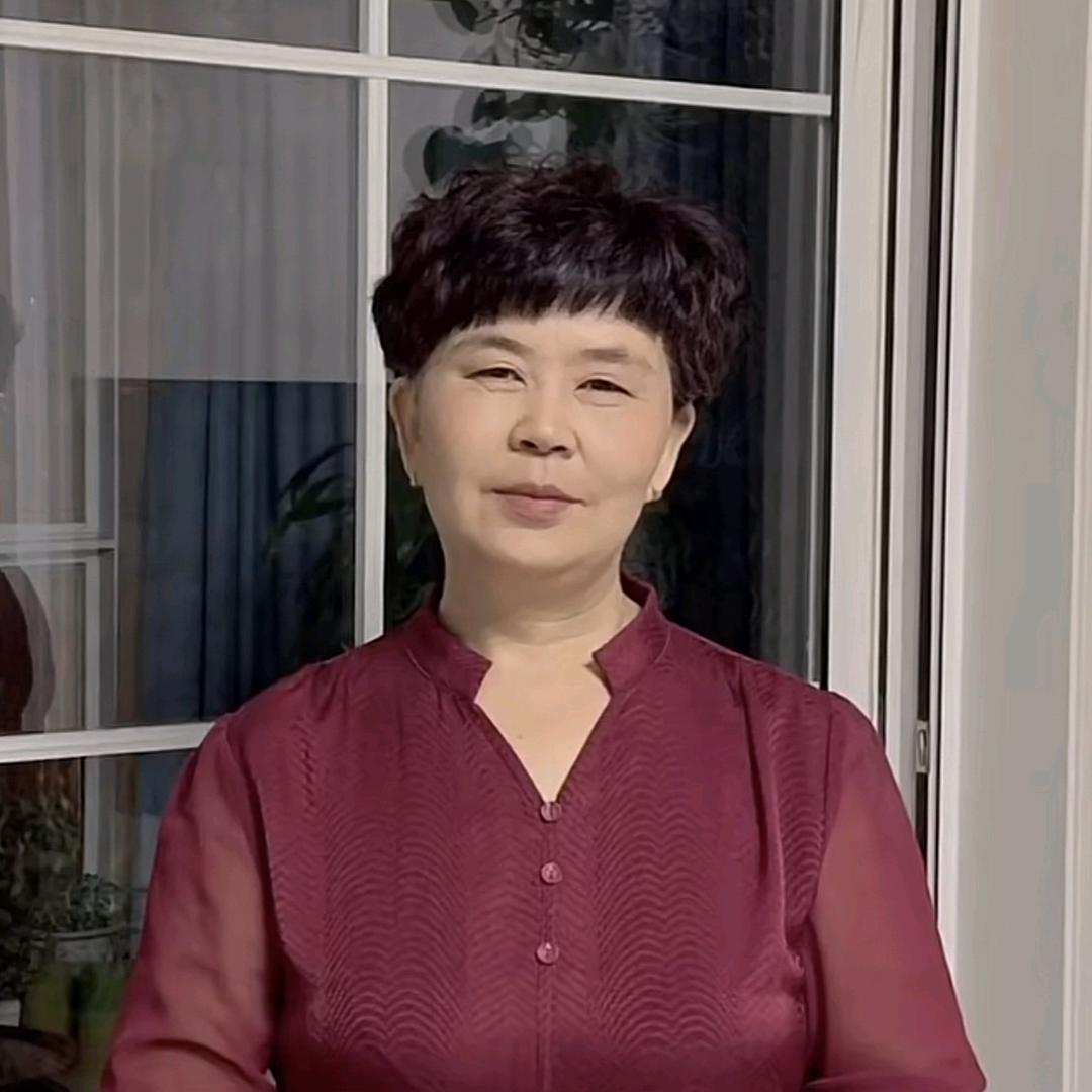 闫姐
