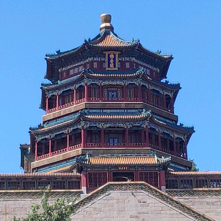 坐着火箭去月亮🚀