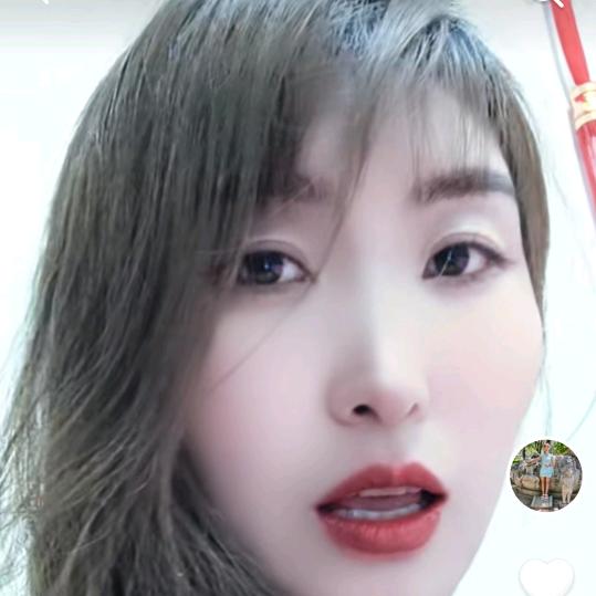 美伊颜婚庆用品店，我从此做（卷柏罗泾茹）