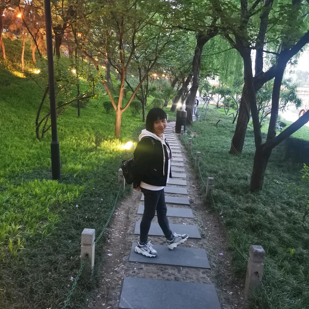一声哥---