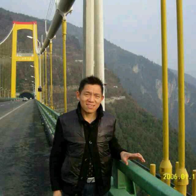 金耐力废纸打包机！