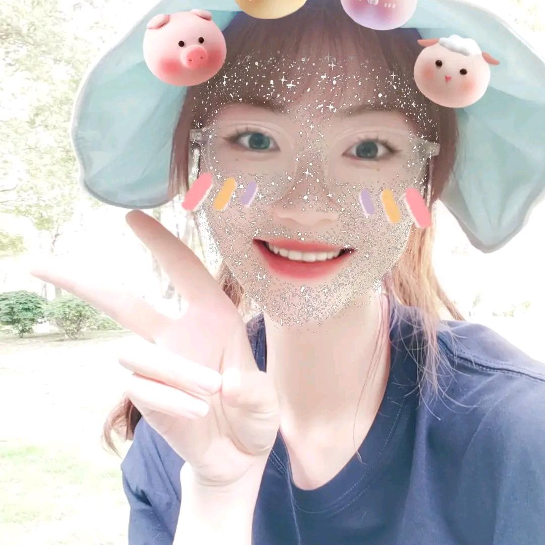 A👑๑•́₃•̀๑腐家～小女子
