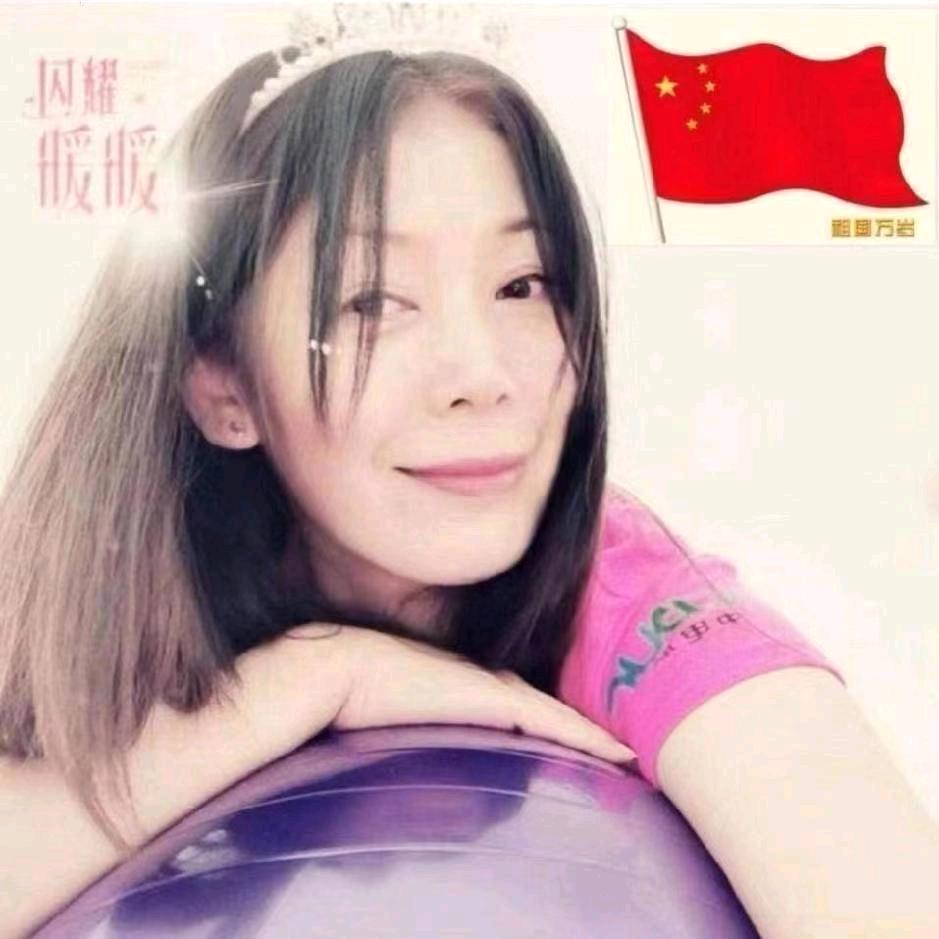 菲儿—昆明（羽毛球世界冠军熊国宝助理）
