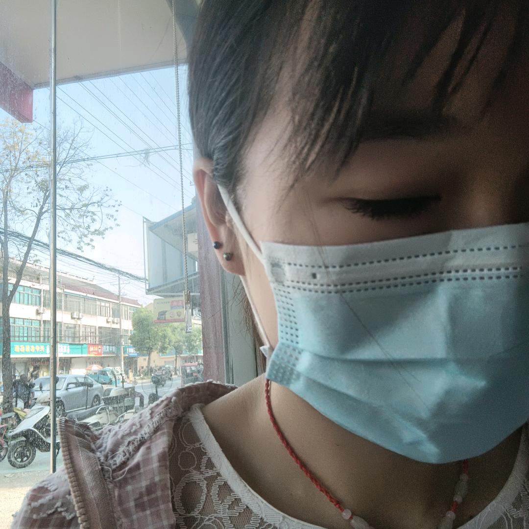 ＠是刘刘↜↝吖✨