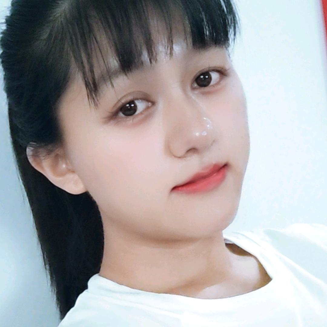 兰 与 晴 空