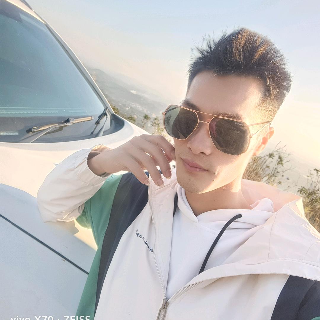 和 '🐽' 在一起