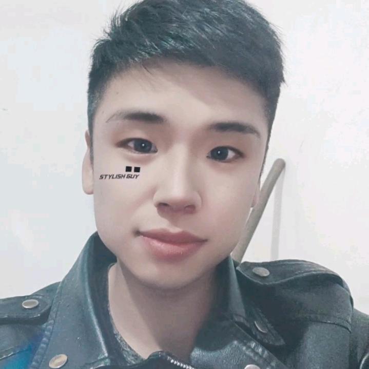 帅不帅我说得算😁😁😁😁