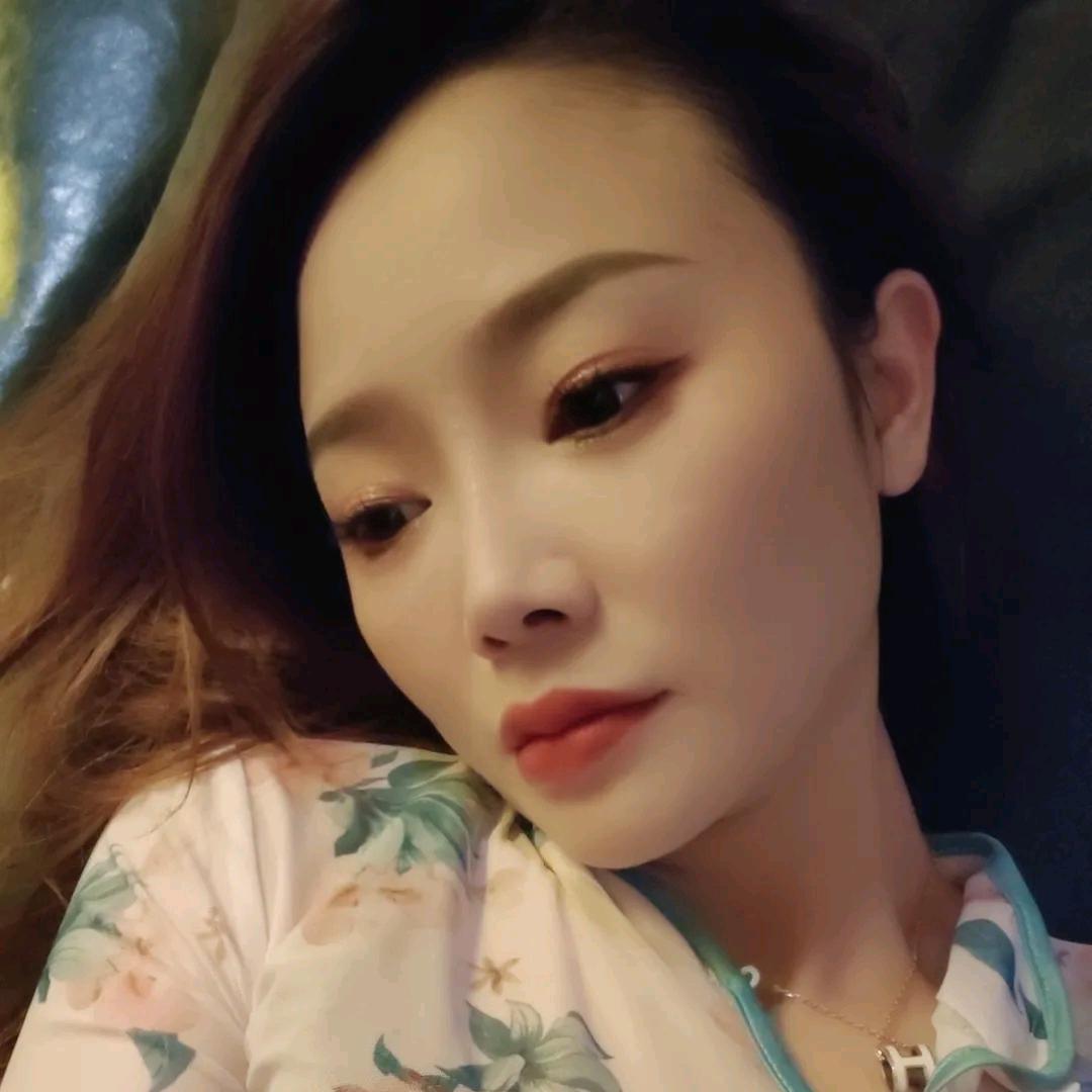 倩