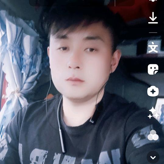 陈氏家族一家亲阿龙